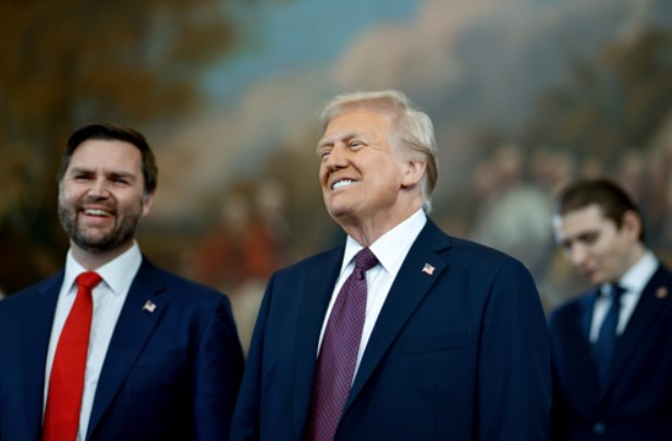 Трамп сумнівається, чи зможе Венс очолити США після нього, - NYT